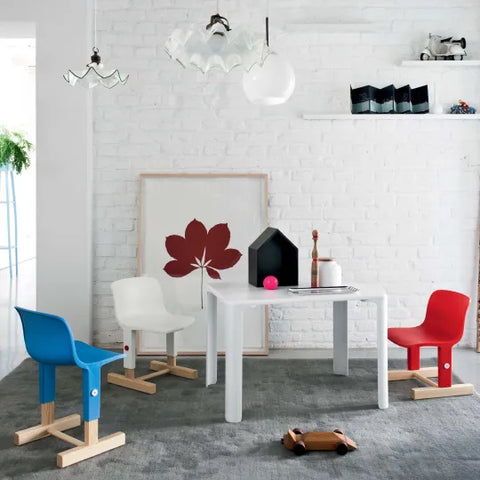 Magis LINUS Children's Table H52cm