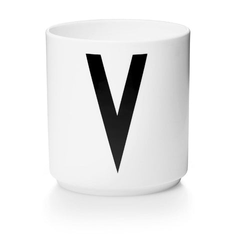 Design Letters Cup 1937 Arne Jacobsen | Panik Design