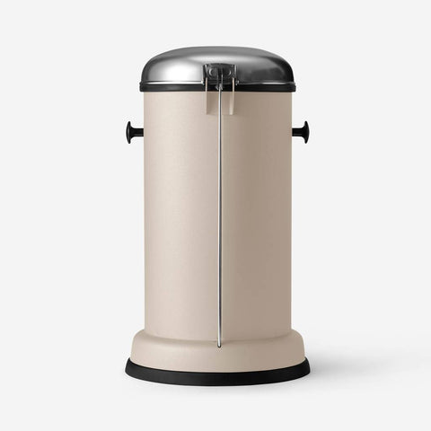 Vipp 15 Kitchen Pedal Bin Beige