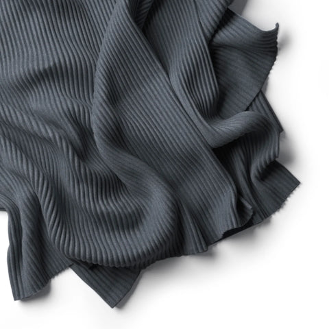 Design House Stockholm Pleece Throw Dark Grey