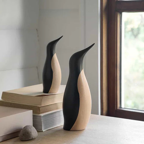 ArchitectMade PENGUIN by Hans Bunde Large Black