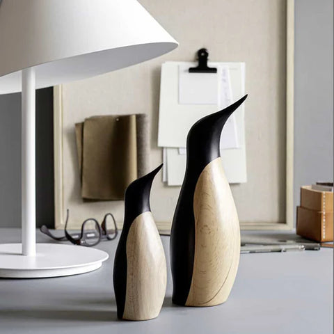 ArchitectMade PENGUIN by Hans Bunde Large Black