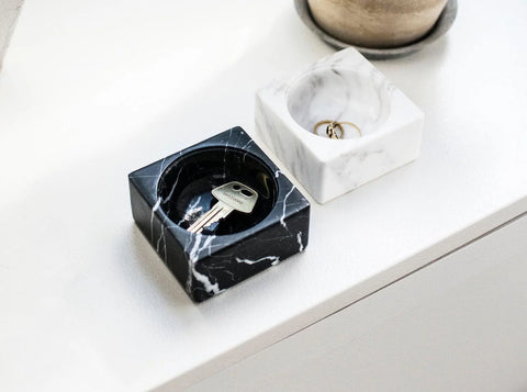 ArchitectMade Marble PK-Marble 2pcs by Poul Kjærholm 1963