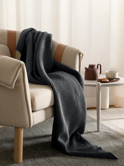 Design House Stockholm Pleece Throw Dark Grey